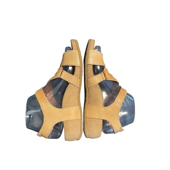 Taos Universe Camel Sandals Leather Z Strap Women's Size 37 US 6 - 6.5  Comfort - Picture 7 of 12